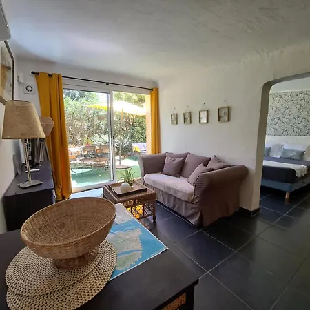 Salvacintoggio Petite 2 Personnes * Porto-Vecchio (Corsica)